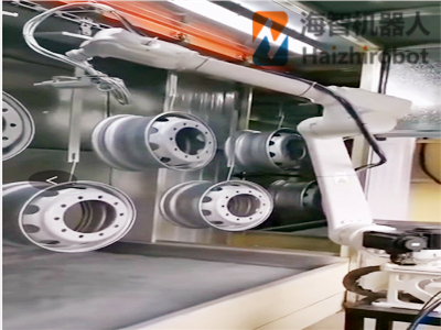 追蹤噴塗機器人