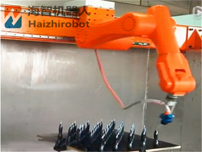 懸掛噴塗機器人