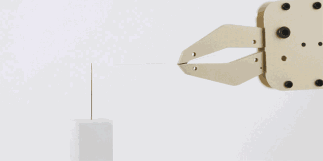 穿針引線 穿針引線