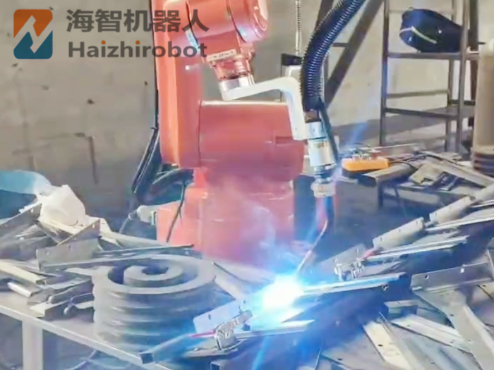 什麼是焊接機器人？(圖2)