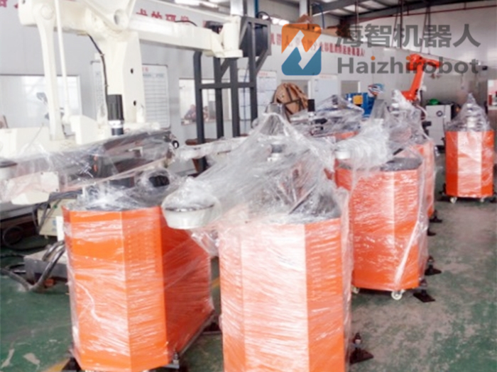 海智衝壓工業機械手準備到現場使用！(圖1)