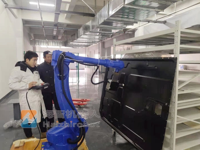 特殊塗料機器人噴塗生產案例(圖5) 特殊塗料機器人噴塗生產案例(圖5)